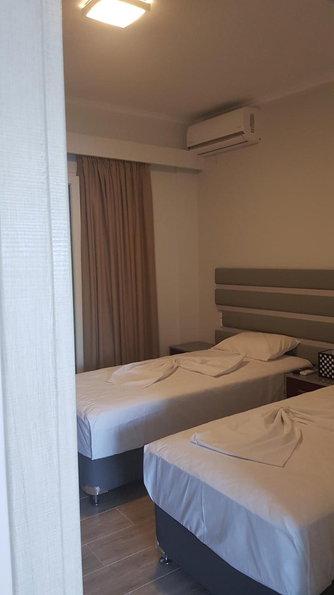 Ola Kala Apartments And Rooms Βλυχό Δωμάτιο φωτογραφία